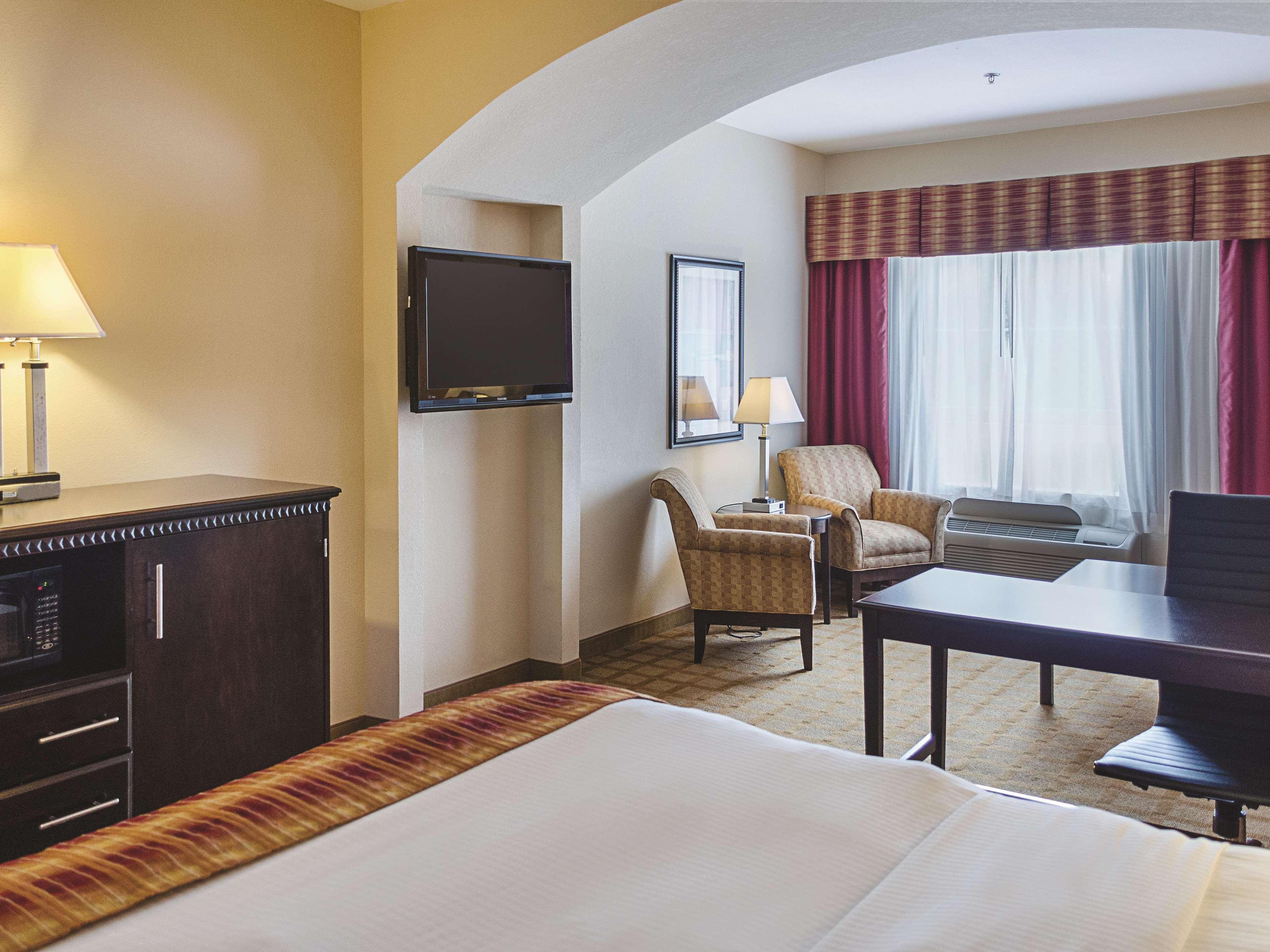 La Quinta By Wyndham Mobile Satsuma / Saraland Hotel Buitenkant foto