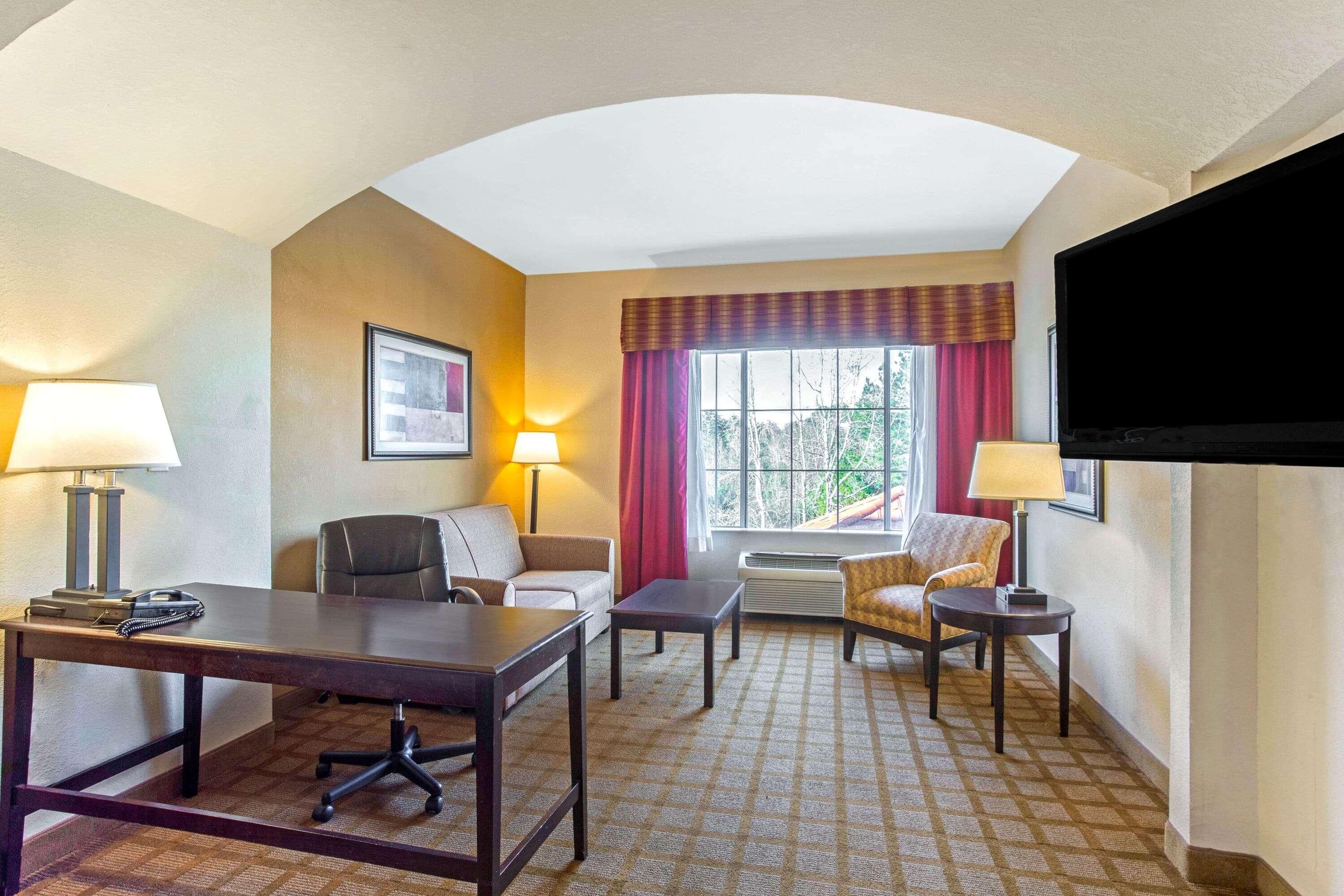 La Quinta By Wyndham Mobile Satsuma / Saraland Hotel Buitenkant foto