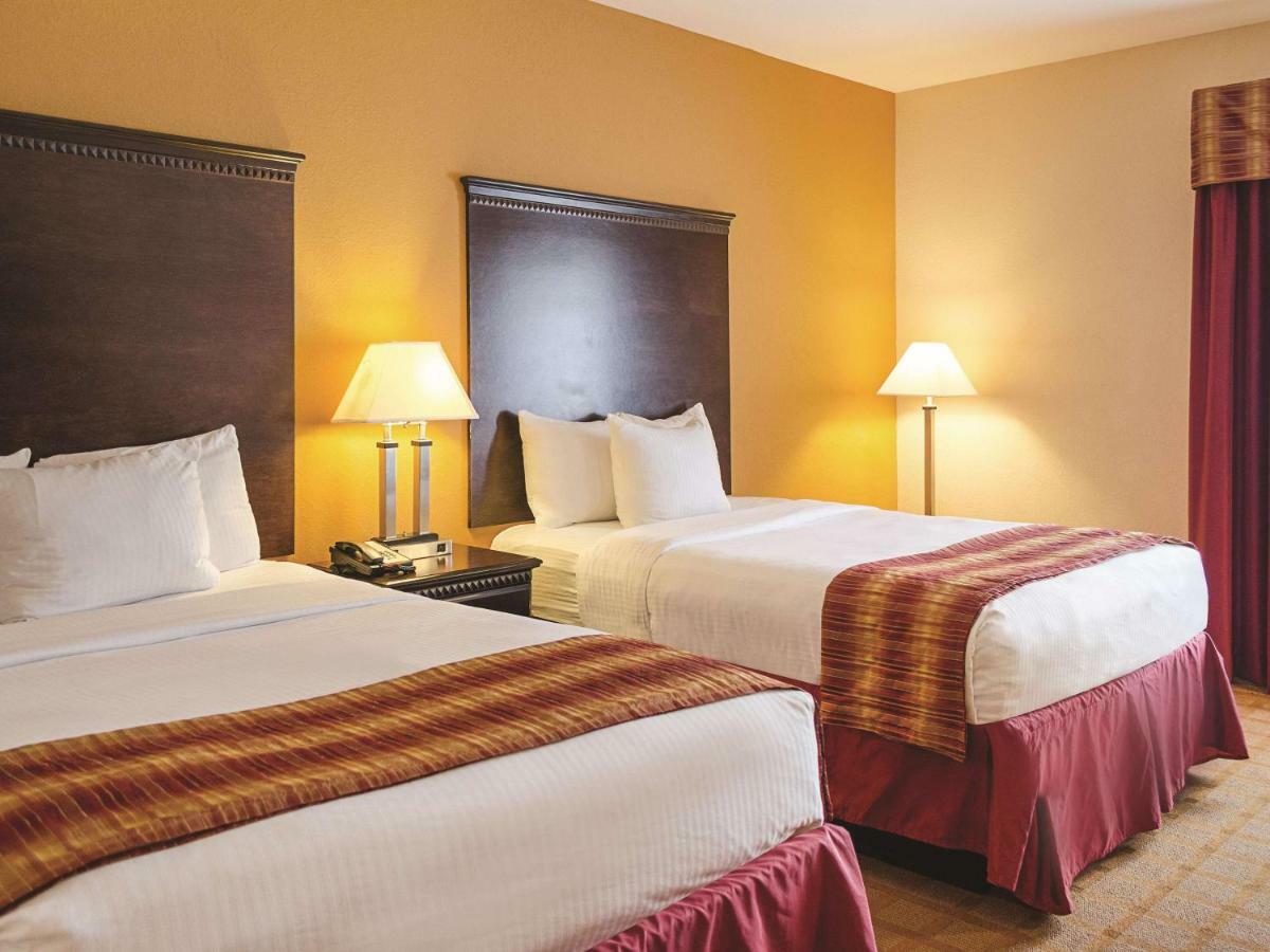 La Quinta By Wyndham Mobile Satsuma / Saraland Hotel Buitenkant foto